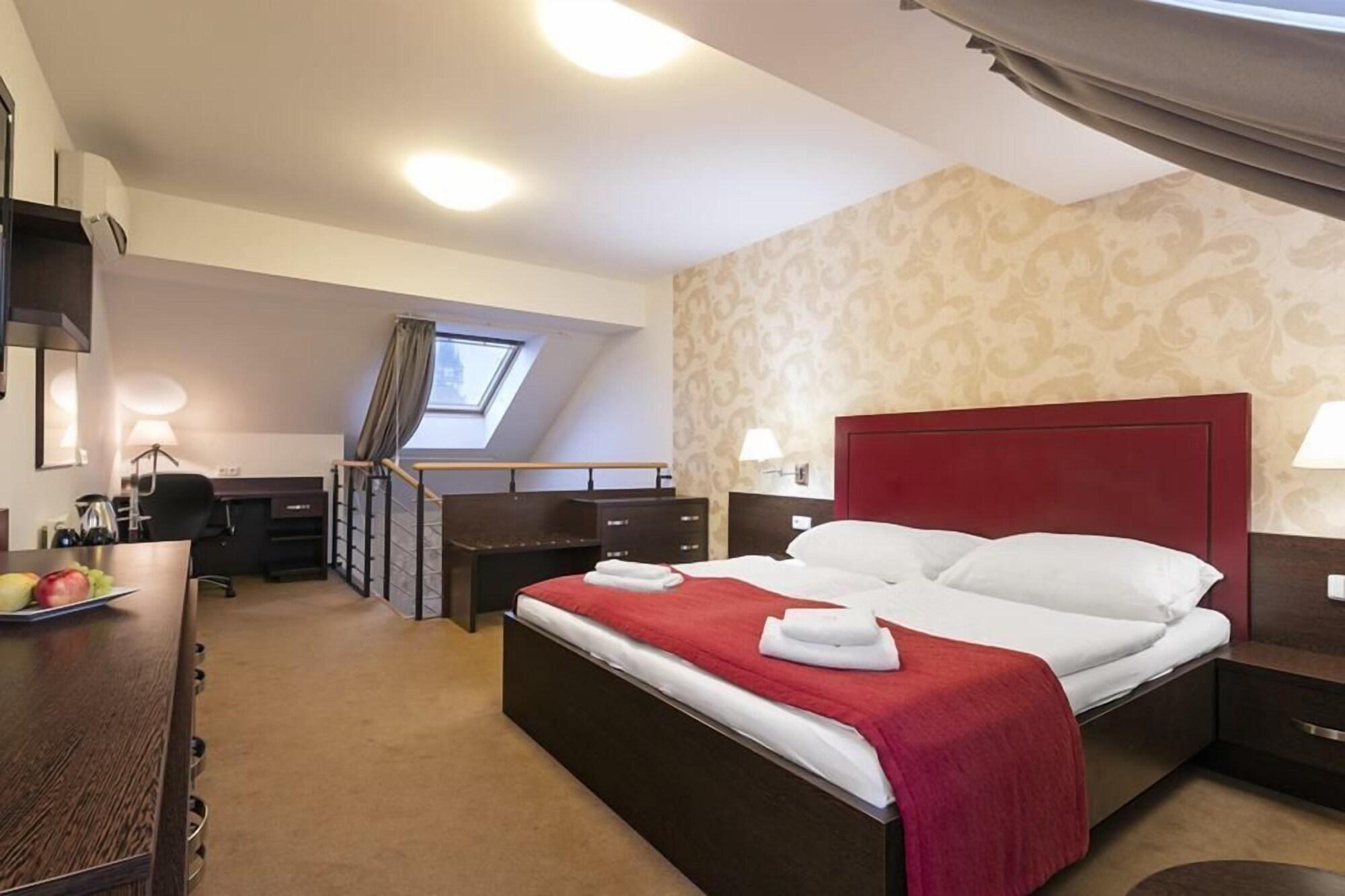 Wine Wellness Hotel Amande Hustopecze Zewnętrze zdjęcie